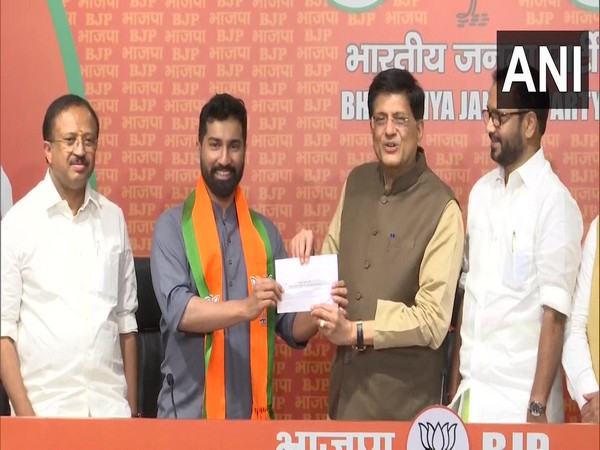 Congress veteran AK Antony’s son Anil Antony joins BJP