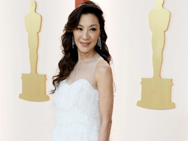 Michelle Yeoh with Women in Motion Award