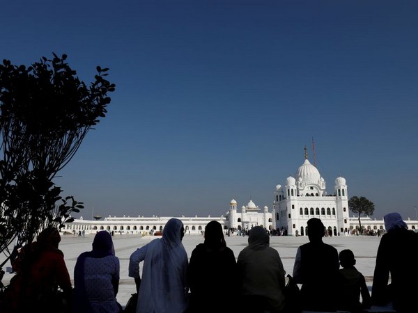 Pakistan issues 2,856 visas to Sikh pilgrims