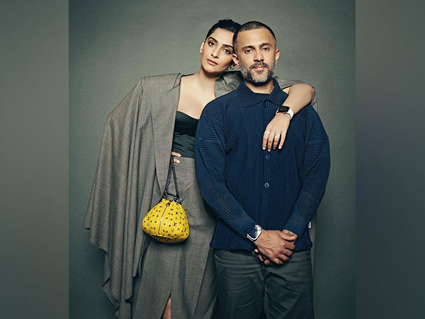 Sonam Kapoor shares pics with her ‘handsome date’