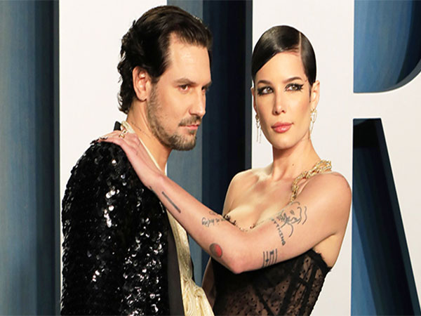 Halsey, Alev Aydin parted ways?