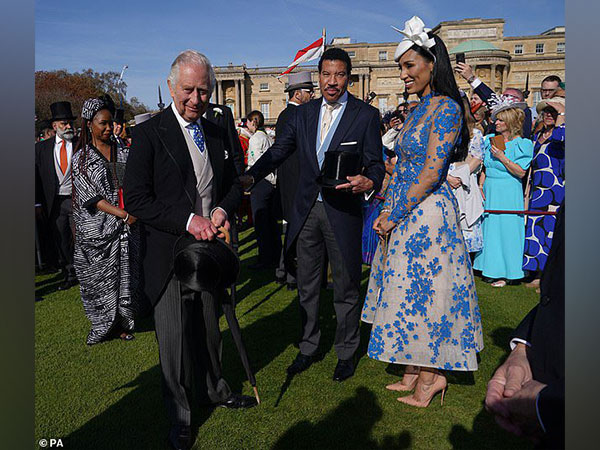 King Charles hosts singer Lionel Richie at garden party