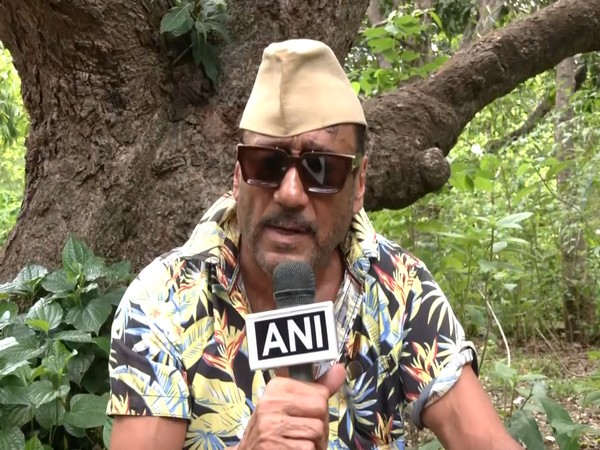 Jackie Shroff organises free medical camp