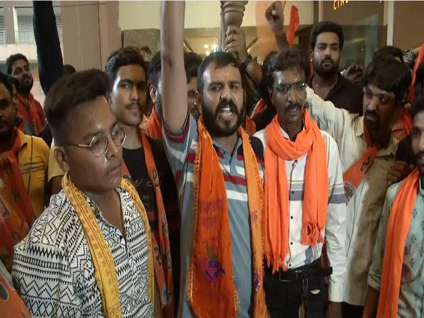 Bajrang Dal protests against film ‘The Creator – Sarjanhar’