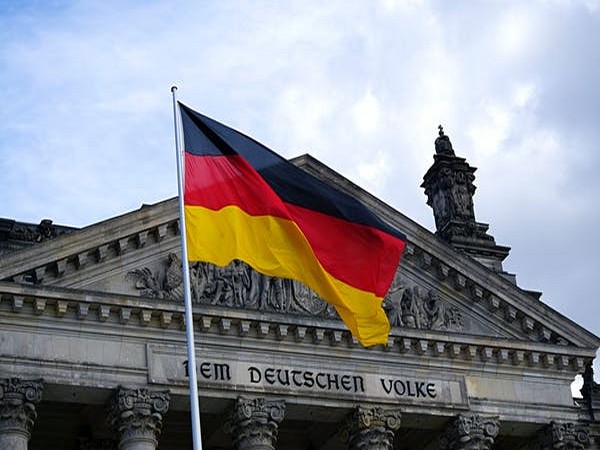 Germany to close four Russian consulates on its soil