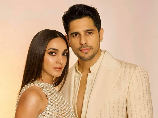 Sidharth, Kiara look stunning in dinner date