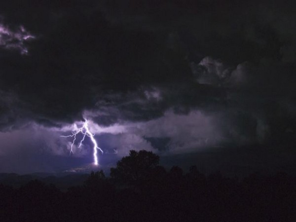 Lightning kills 3, injures 2 in separate incidents in Pakistan’s Sindh