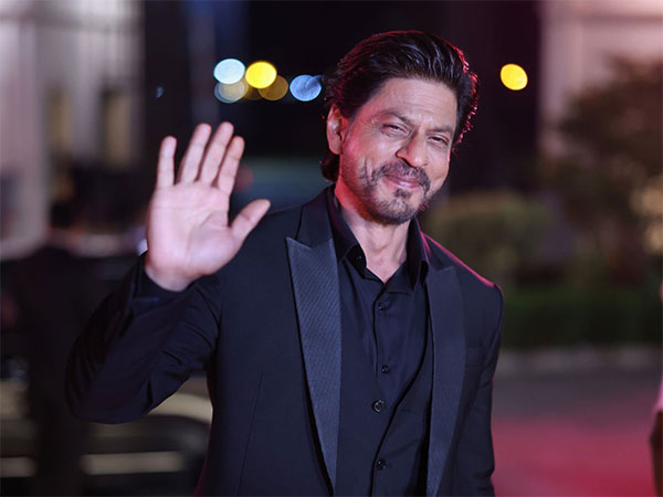 SRK is Bollywood’s witty Khan, here’s why