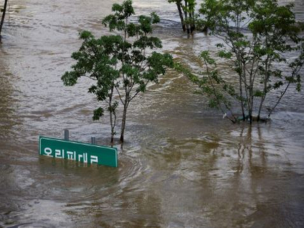 Atleast 40 killed nationwide as South Korea batters heavy rains