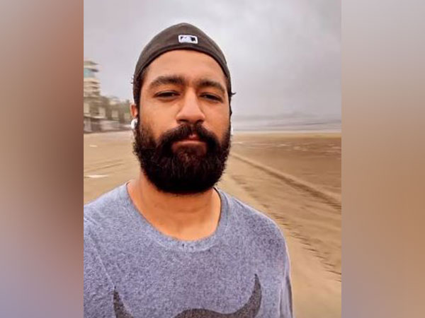 Vicky Kaushal flaunts his new beard look in latest video