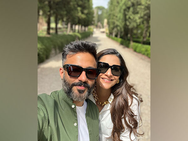 Sonam shares adorable video with husband Anand