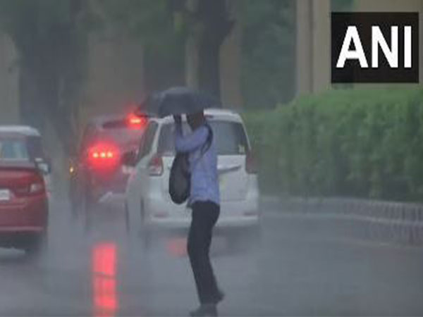 Thunderstorms with light to moderate-intensity rainfall expected in west UP