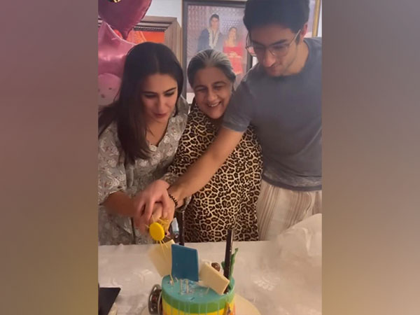 Sara celebrates birthday with mom Amrita, brother Ibrahim