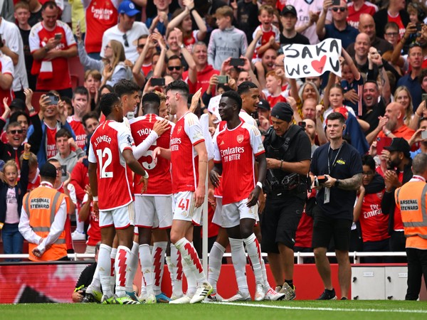 Arsenal start off campaign with nervy 2-1 win over Nottingham Forest