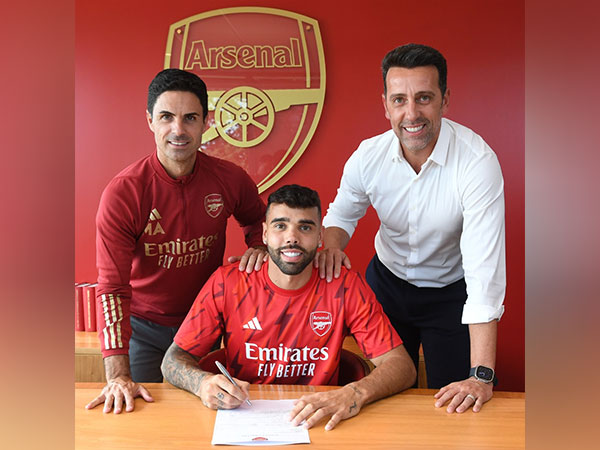 David Raya signs for Arsenal on inital loan with option to buy