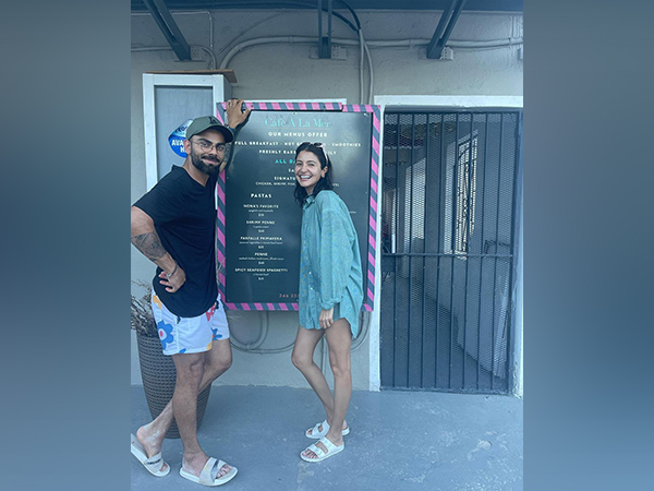 Virat Kohli chills with Anushka Sharma in Barbados