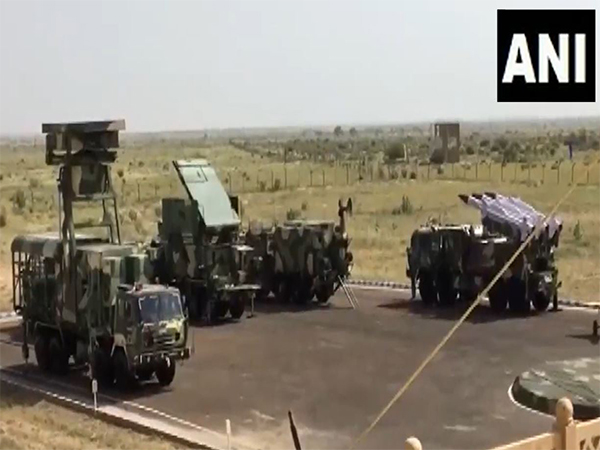 Brazilian Army General witnesses firepower demonstration by indigenous weapon systems