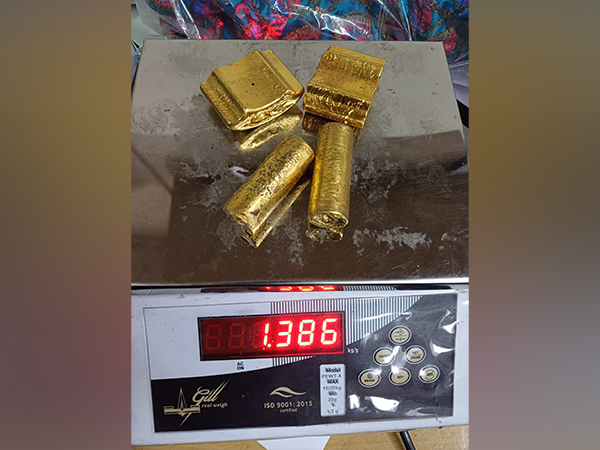 Customs seize 24-carat crude gold weighing 1.3 kg