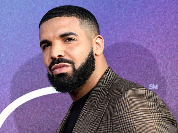 Drake Announces Eighth Album ‘For All the Dogs’ Release Date