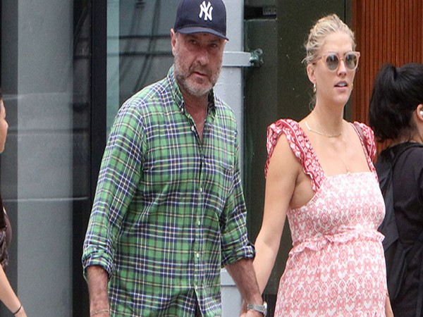 American actor Liev Schreiber, Taylor Neisen welcome their baby girl