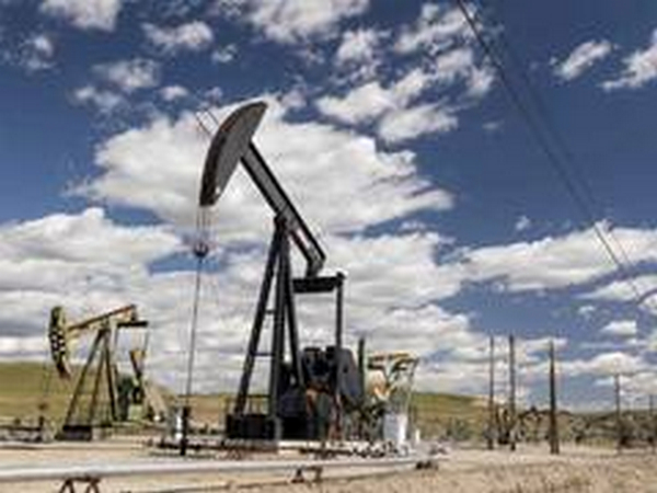 California Sues 5 Oil Companies Over Deception