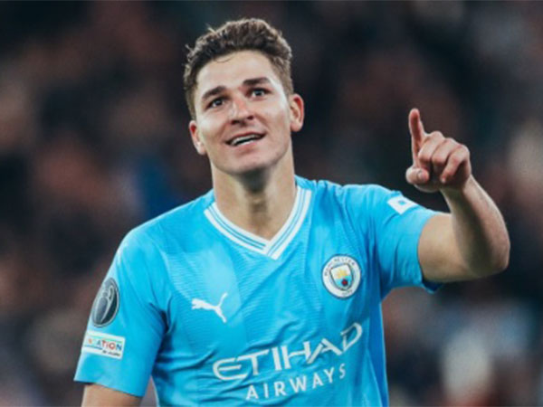 Julian Alvarez’s Brace Secures UCL Opening Win for Man City