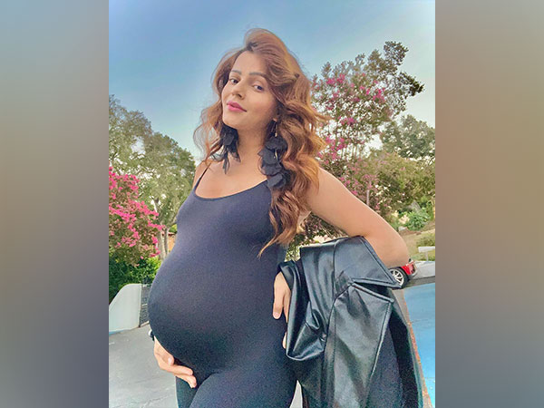 Indian TV actor Rubina flaunts her fully grown baby bump