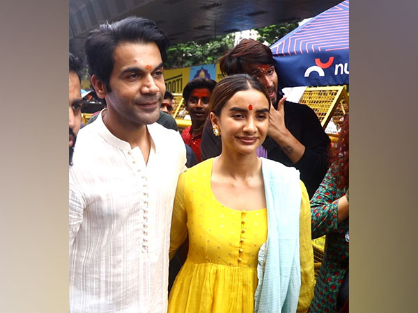 Indian Actor RajKummar Rao, Patralekhaa Seek Blessings at Lalbaugcha Raja