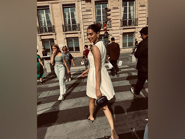 Indian Actor Khushi Kapoor turns heads at Paris Fashion Week