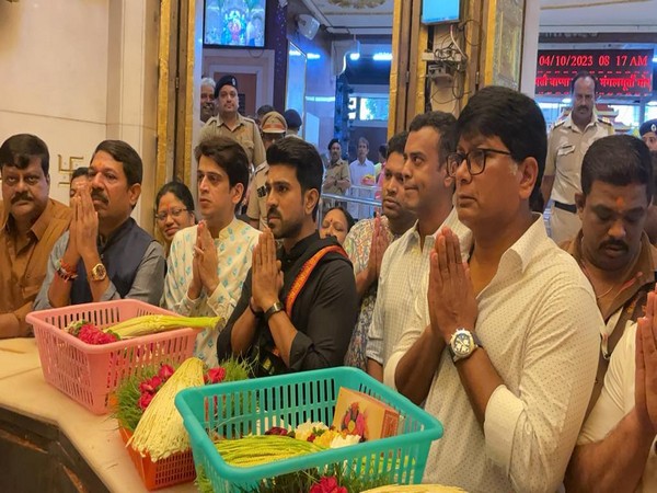 Indian Actor Ram Charan Prays at Siddhivinayak Temple, Mumbai