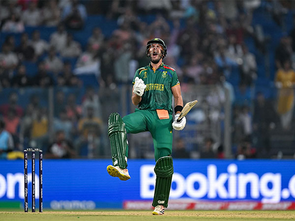 South Africa Sets Record with 428/5 in Cricket World Cup