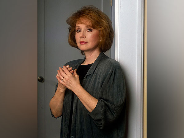 Three-time Oscar nominee Piper Laurie passes away at 91