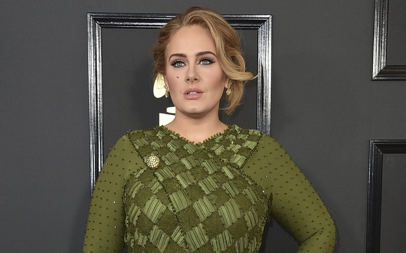 Adele opens up about her upcoming album ’30’