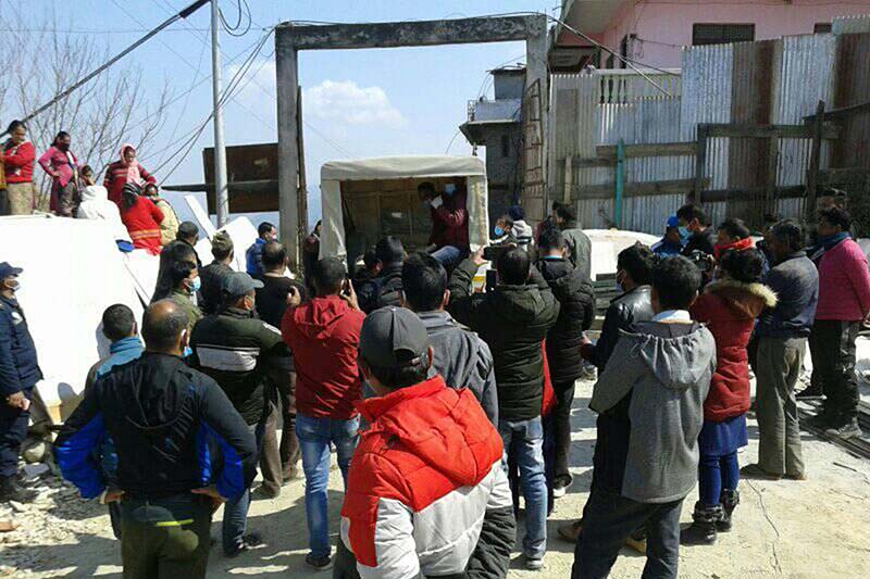 Final rites of Bhagarathi Bhatta performed at Mahakali Aryaghat