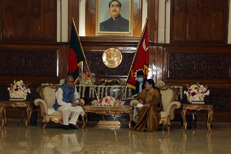 President Bhandari, Bangladeshi counterpart Hamid meet