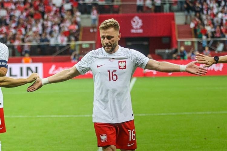 Poland surprises Germany in Blaszczykowski farewell match