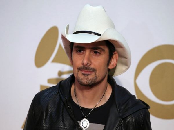 Brad Paisley says it’s ‘patriotic’ to get coronavirus vaccine