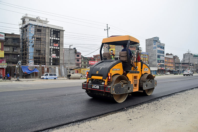 80 kilometers of roads are being tarred