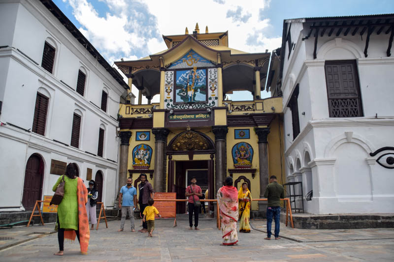 In Pictures: Devotees inside Pashupati temple