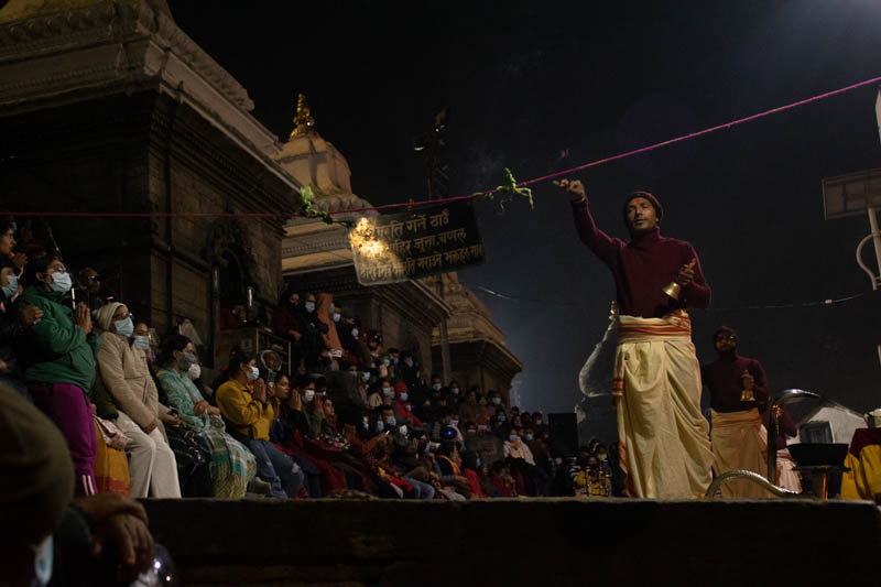 In Pictures: Evening Aarati in Pashupatinath