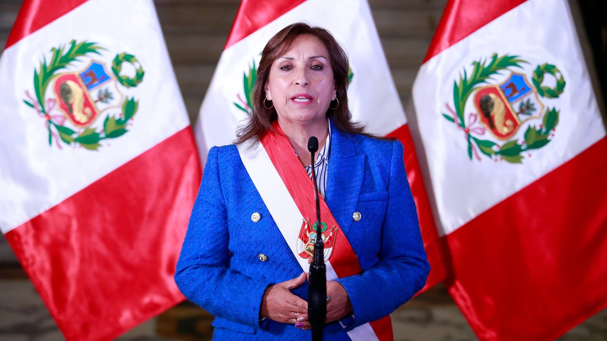 Peru’s president shakes up cabinet