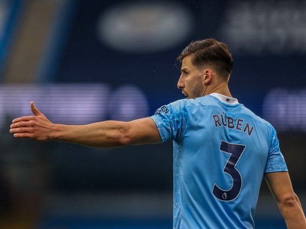 Ruben Dias signs new long-term deal with Manchester City