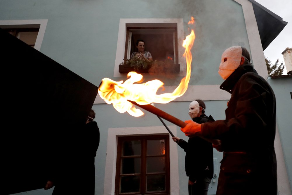 Czechs hold noisy Easter procession amid pandemic