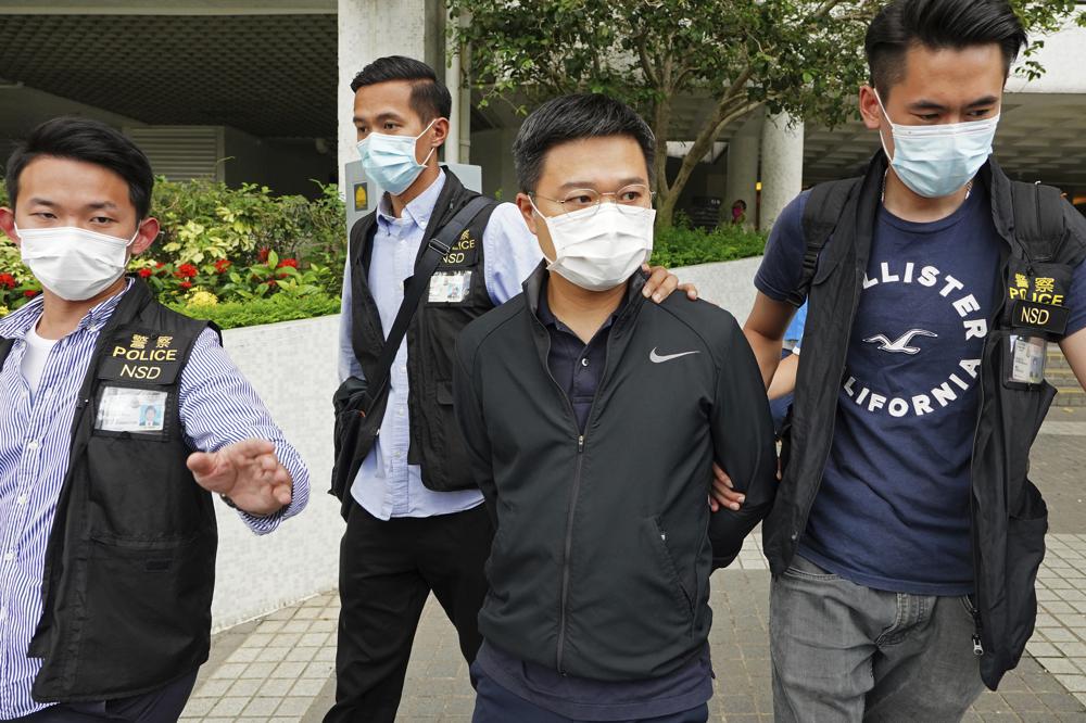 Apple Daily editors arrested under Hong Kong security law