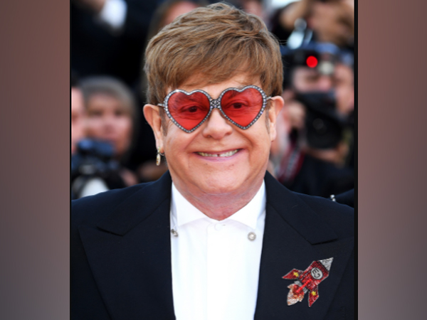 Elton John scheduled to perform at White House