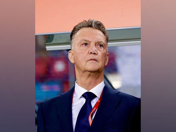 van Gaal reveals he has been diagnosed with prostate cancer