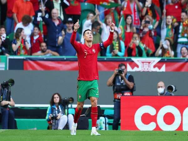 Cristiano steers Portugal to 4-0 win over Switzerland