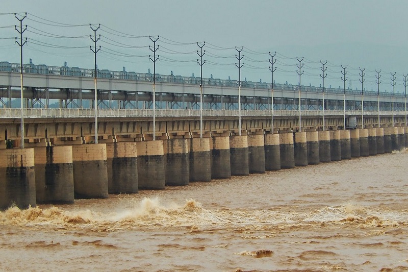 Gandak Barrage gates opened as water level rises