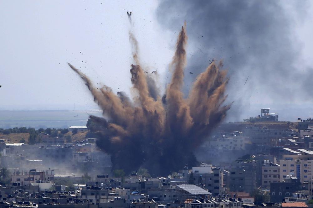 Fear and grief grip Gaza anew amid familiar glare