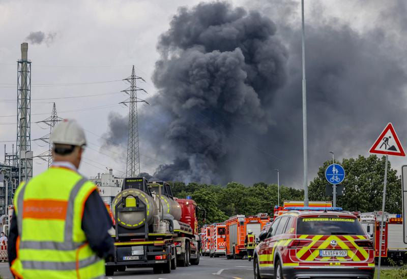 At least 2 killed in German chemical blast; 31 injured